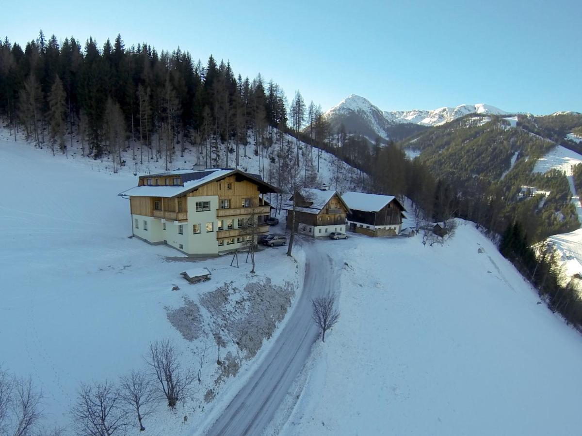 Bed and Breakfast Tonnerhof Шладминг Экстерьер фото